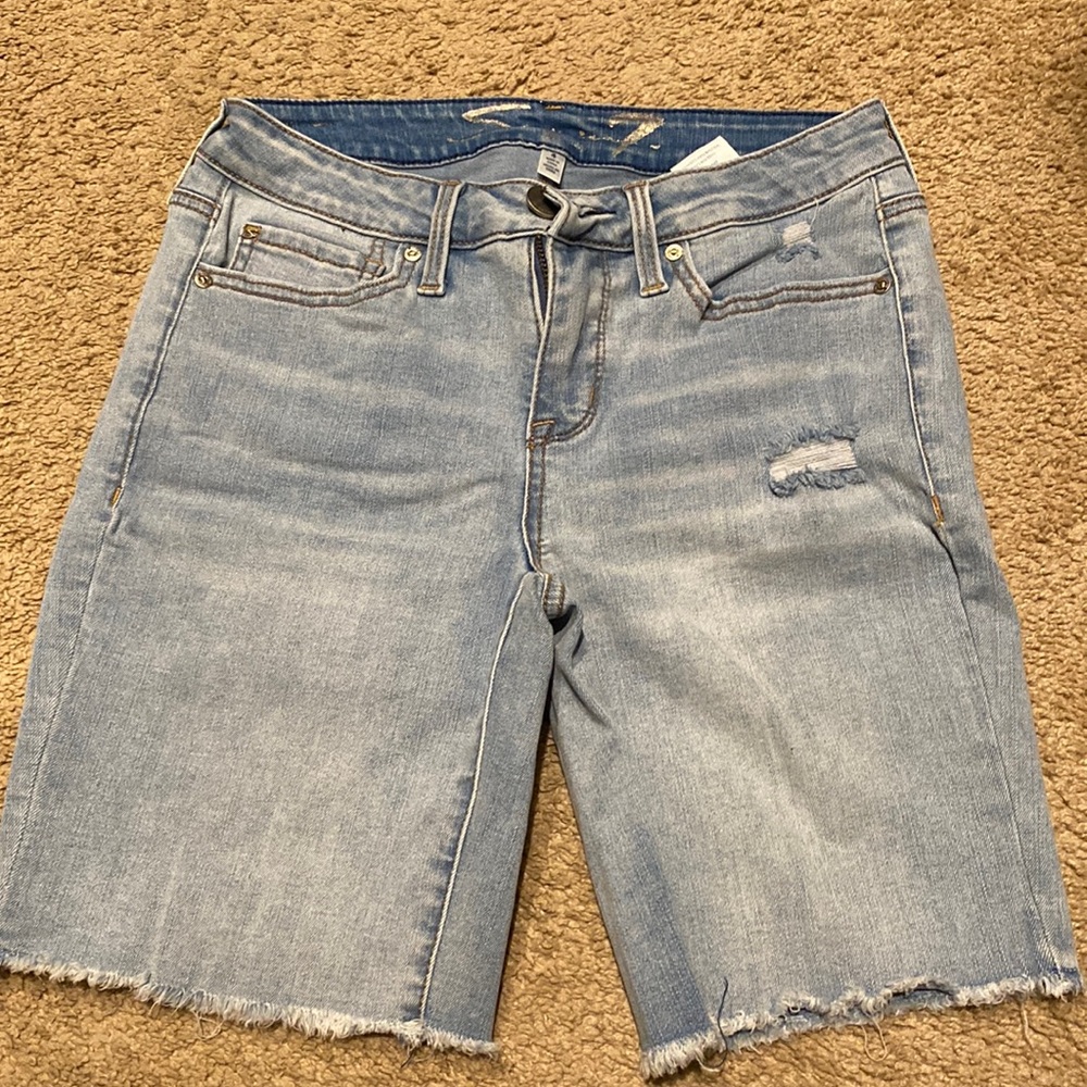 Shorts size 4 only worn once